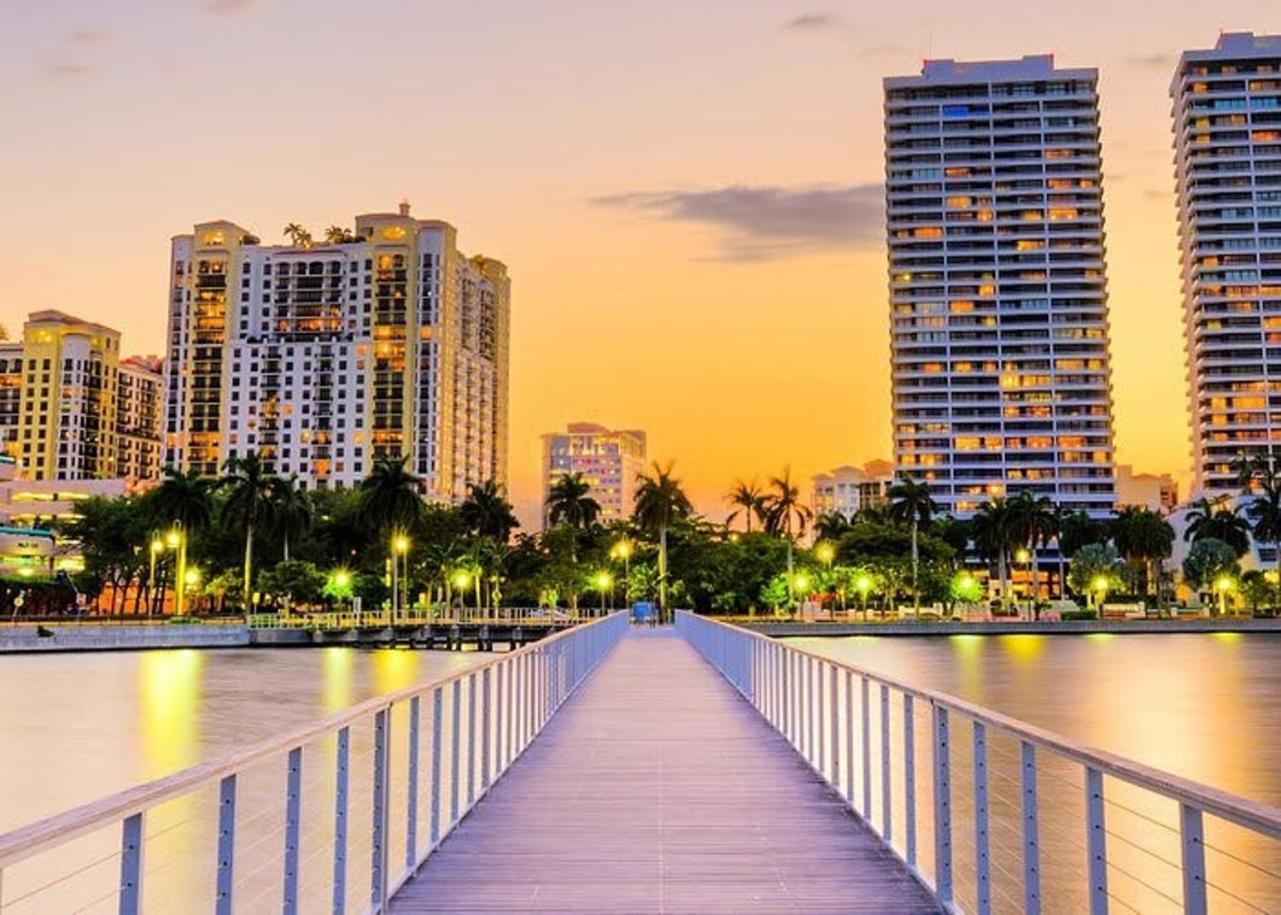 New! Few Minutes To Downtown, 10 To The Beach! West Palm Beach Eksteriør billede